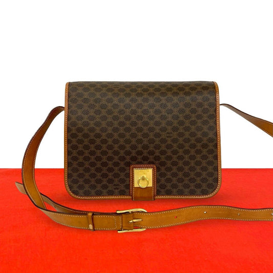 Celine Vintage Macadam Blason Triomphe Pattern Logo Ring Leather Shoulder Bag