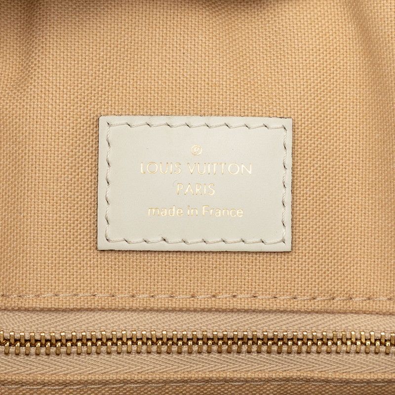 Louis Vuitton Monogram Giant On The Go GM Tote Bag White Green Beige Leather — view 5