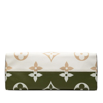 Louis Vuitton Monogram Giant On The Go GM Tote Bag White Green Beige Leather — view 3