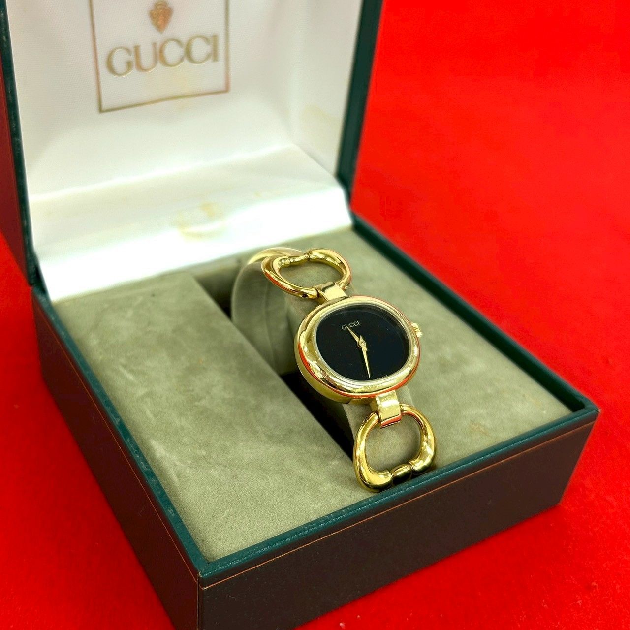 Gucci Vintage Bangle Watch Quartz Gold Black