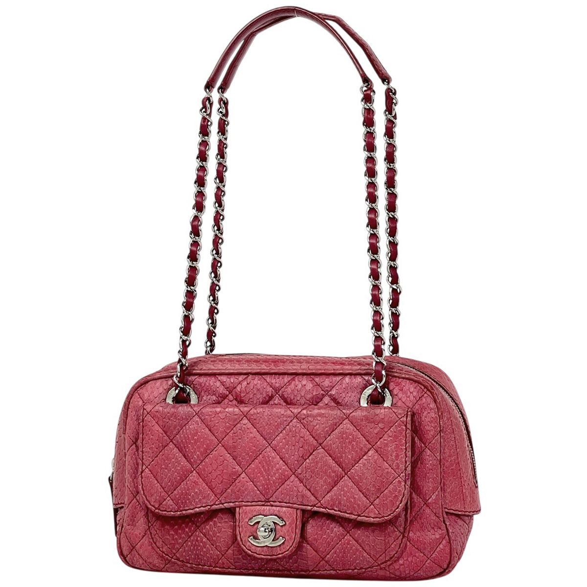 Chanel CC Logo Chain Shoulder Bag Quilted Leather
