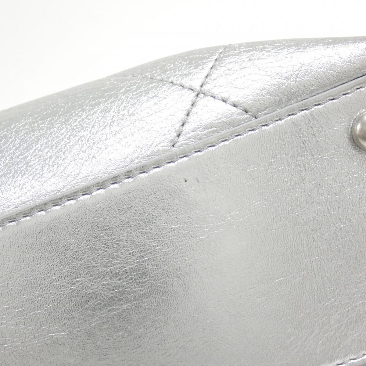 Chanel Bag Handbag Silver — view 3