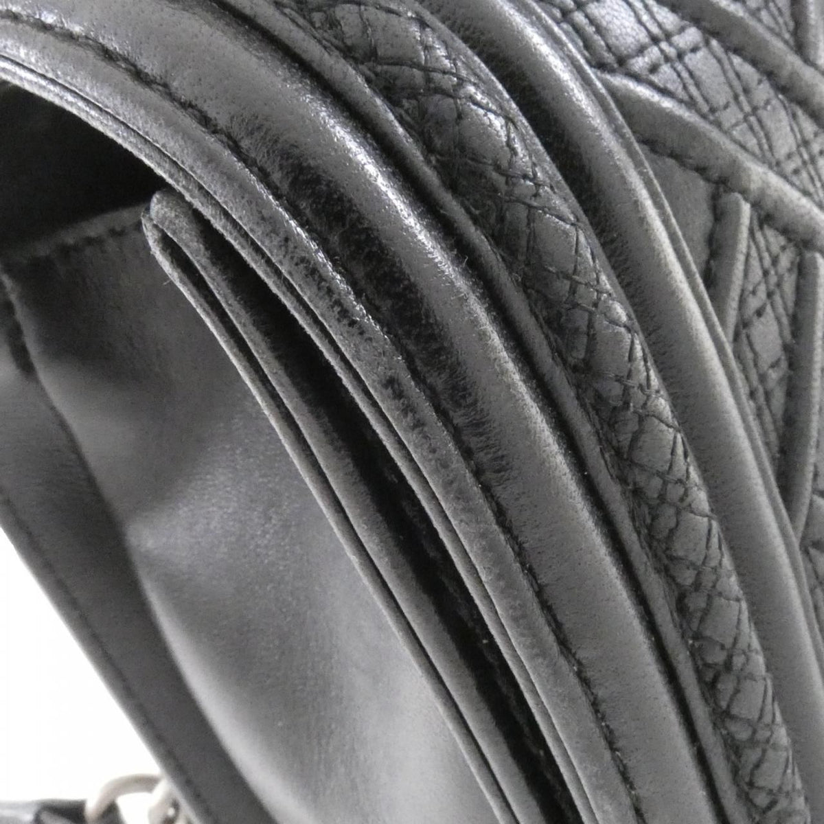 Chanel Boy Line Shoulder Bag — view 4