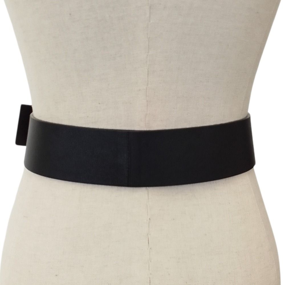 Prada Wide Leather Ring Belt 75 30 Black — view 3