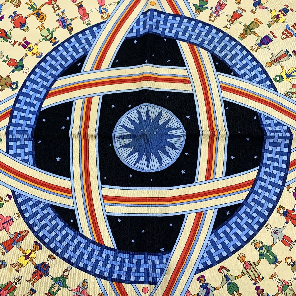 Hermes Carre 90 Donner la Scarf Silk Black — view 4