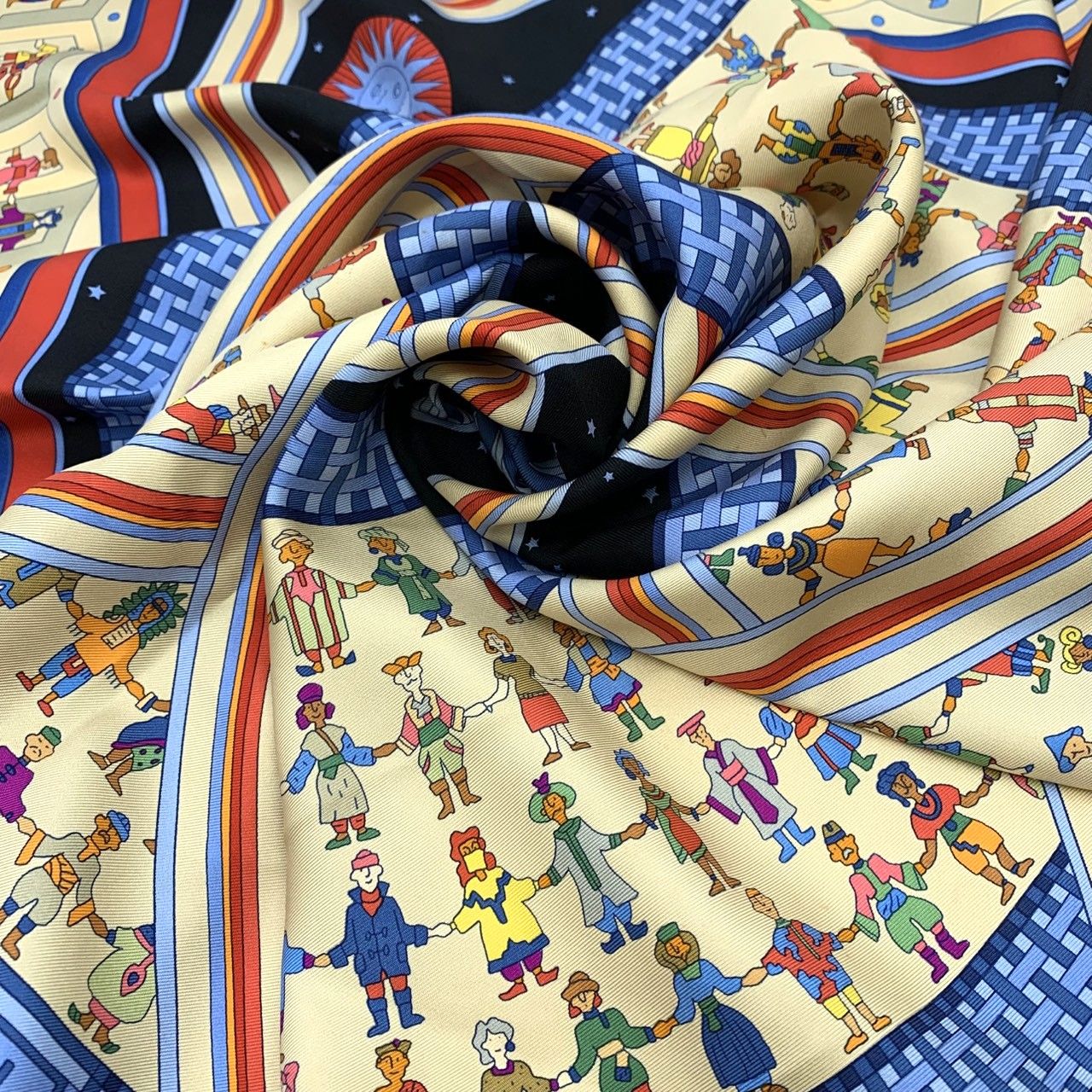 Hermes Carre 90 Donner la Scarf Silk Black