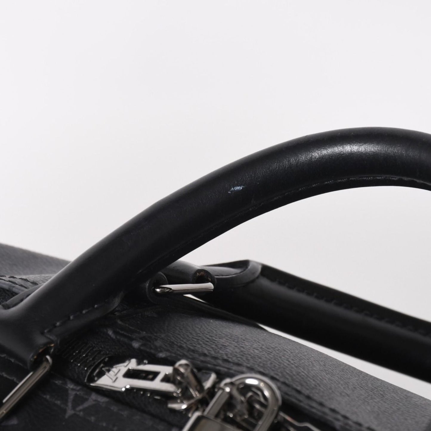 Louis Vuitton LV Keepall Bandouliere 50 Black Gray Silver — view 5