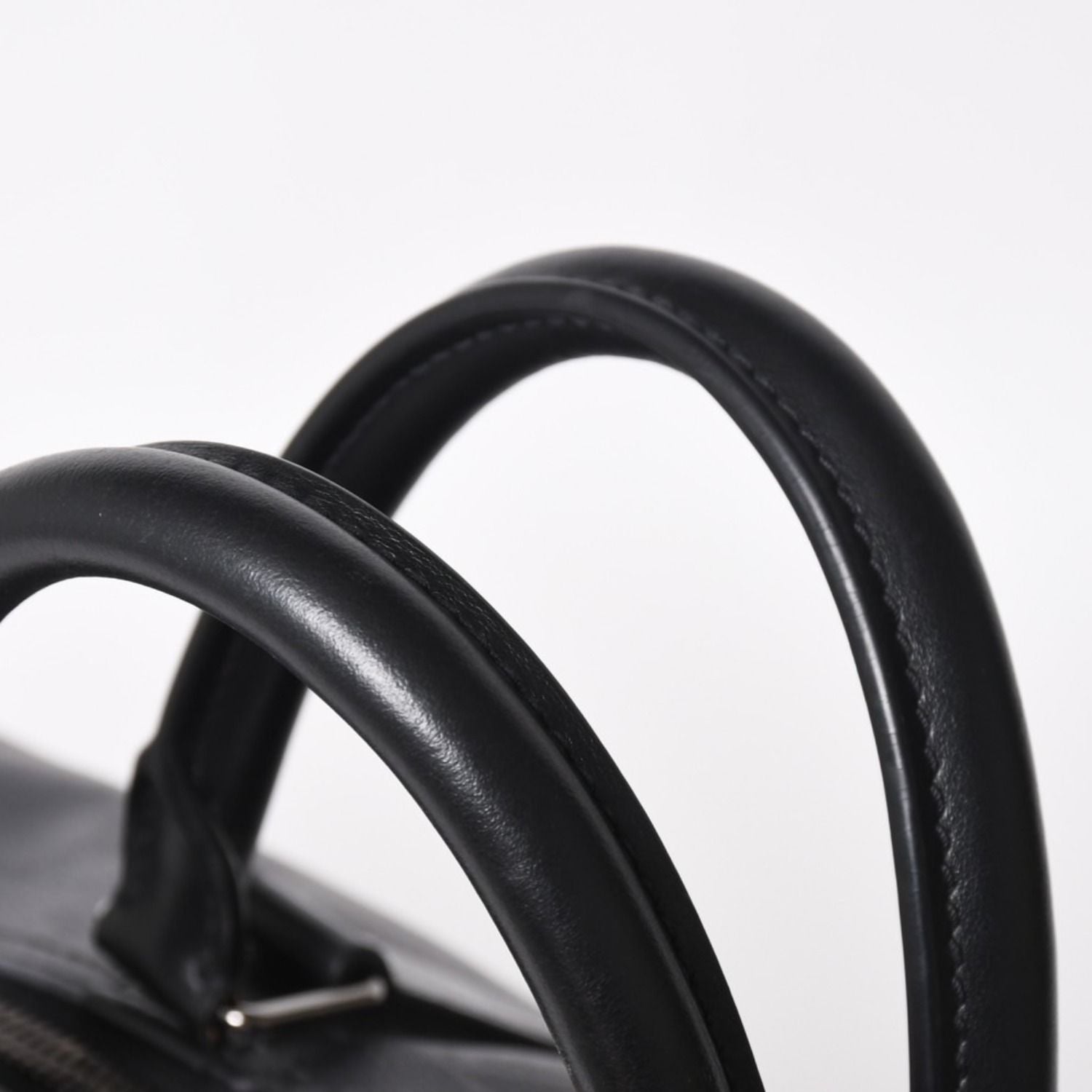 Louis Vuitton LV Keepall Bandouliere 50 Black Gray Silver — view 4