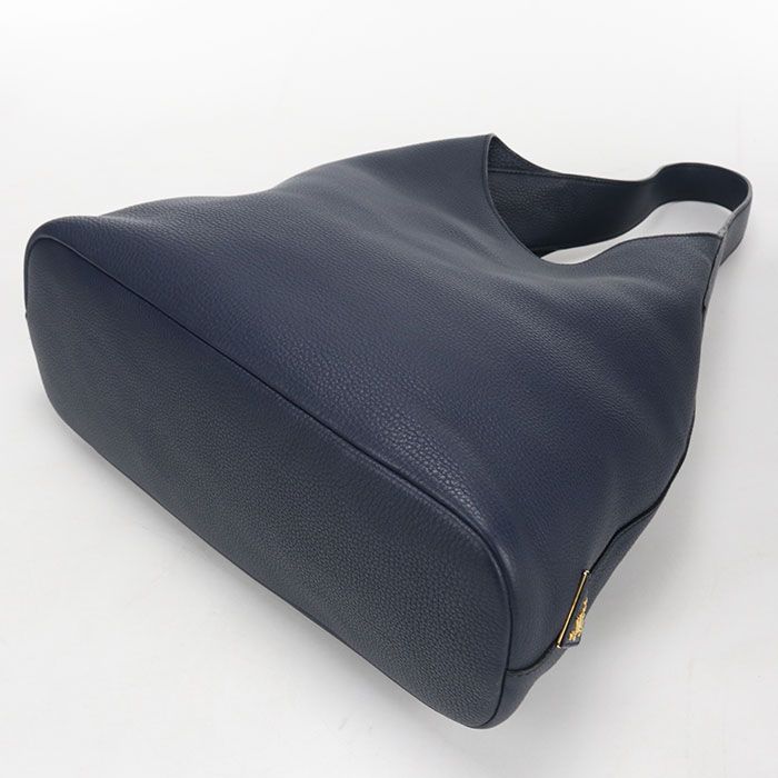 Prada Shoulder Bag Calfskin — view 2