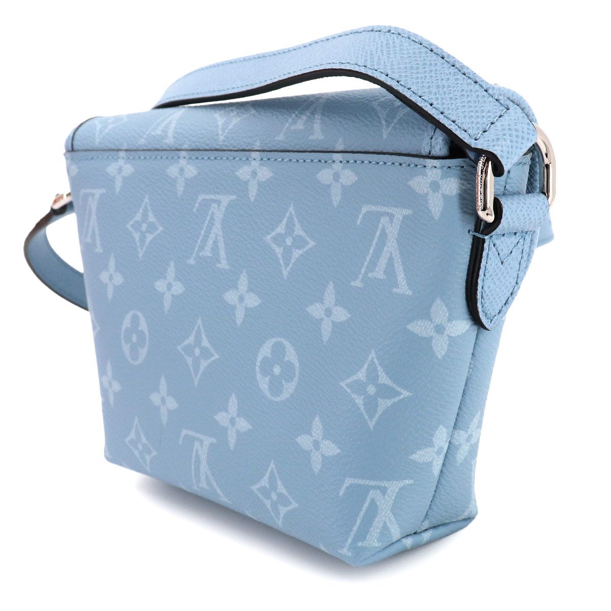 Louis Vuitton Taigarama Pulse Wearable Wallet Shoulder Bag — view 4