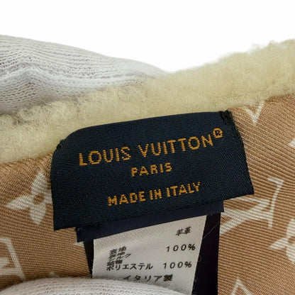 Louis Vuitton Monogram Shearling Scarf LV Logo Beige — view 6