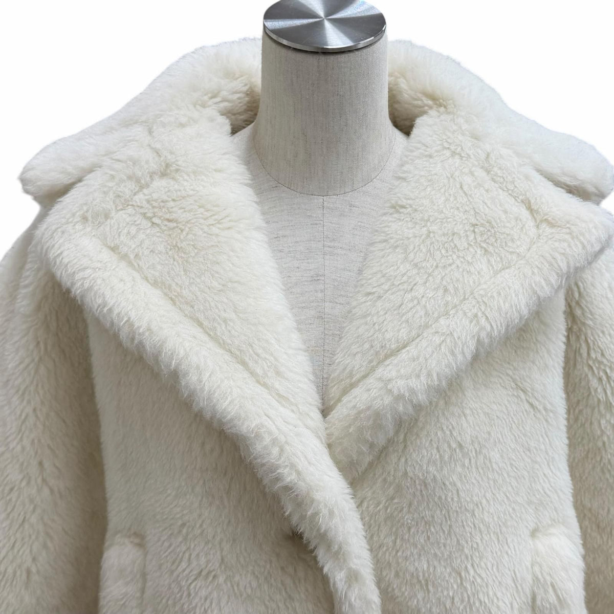 Max Mara Teddy Bear Alpaca Wool Blend Cape Poncho White SM Garment — view 2