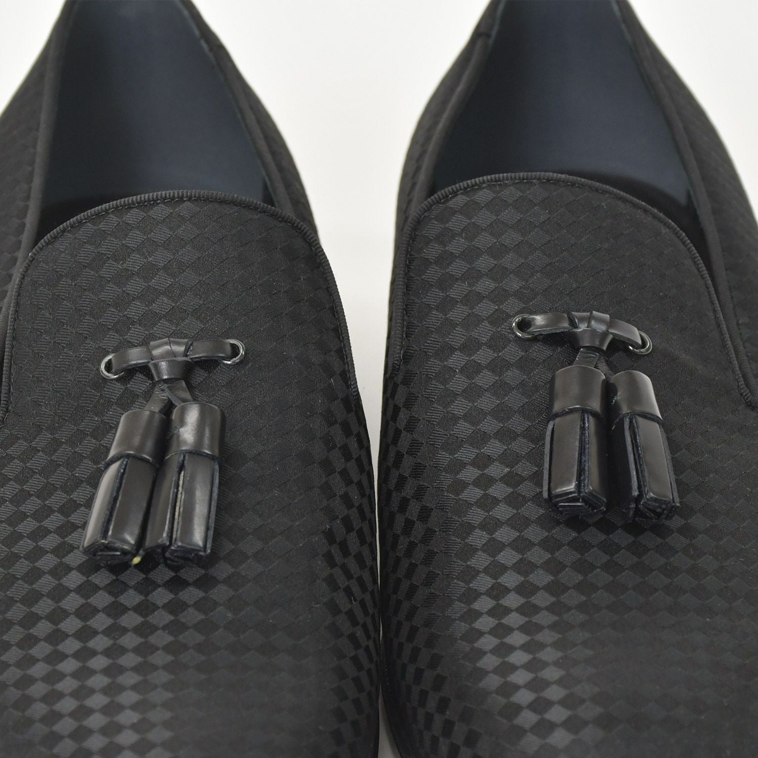 Louis Vuitton Moccasin Tassel Loafers Satin Business Shoes Black — view 6