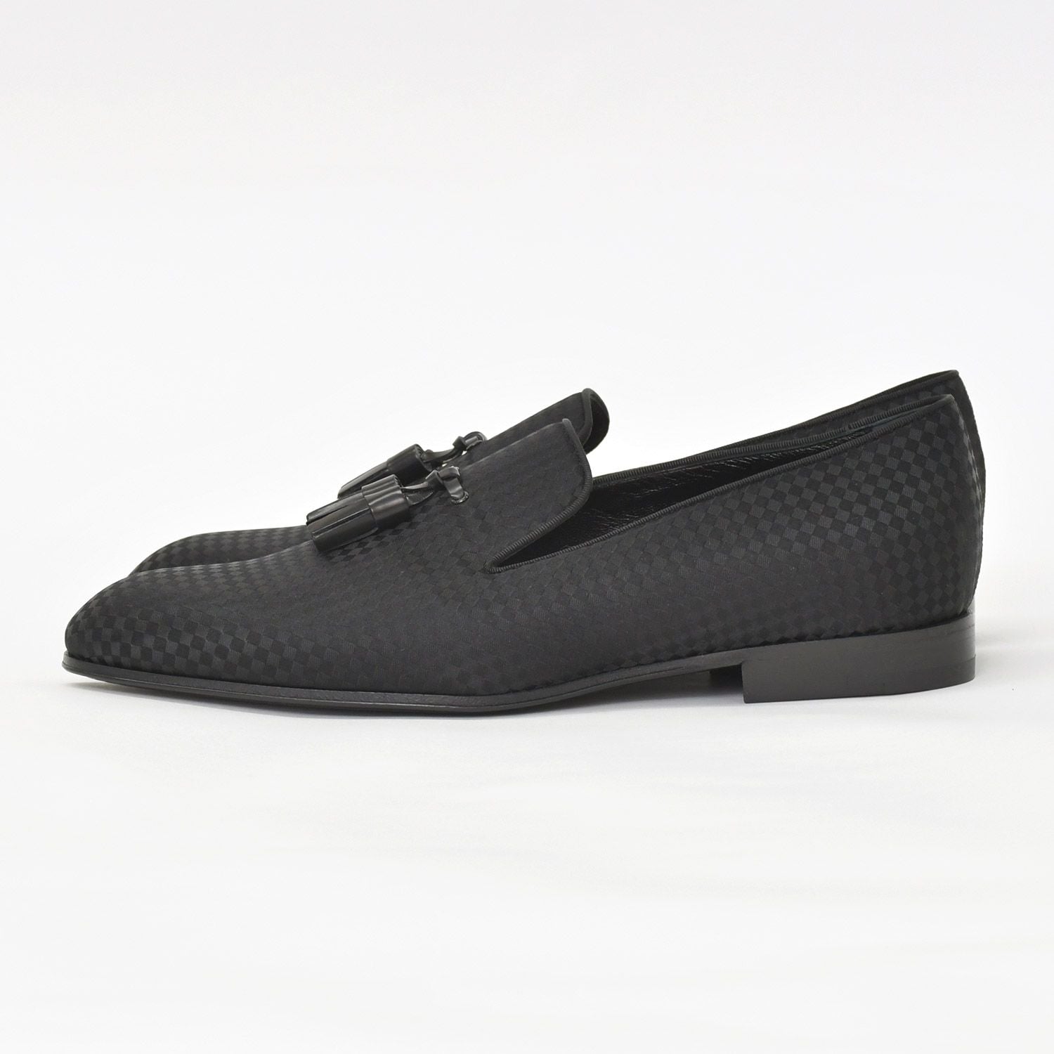Louis Vuitton Moccasin Tassel Loafers Satin Business Shoes Black — view 2