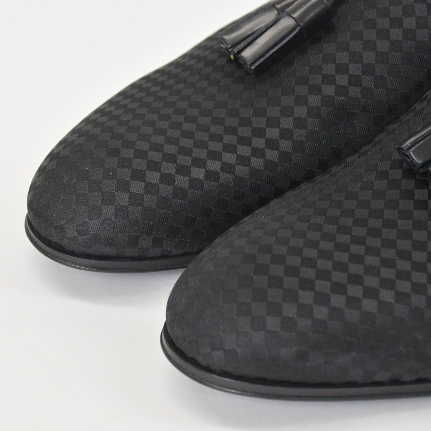 Louis Vuitton Moccasin Tassel Loafers Satin Business Shoes Black — view 5