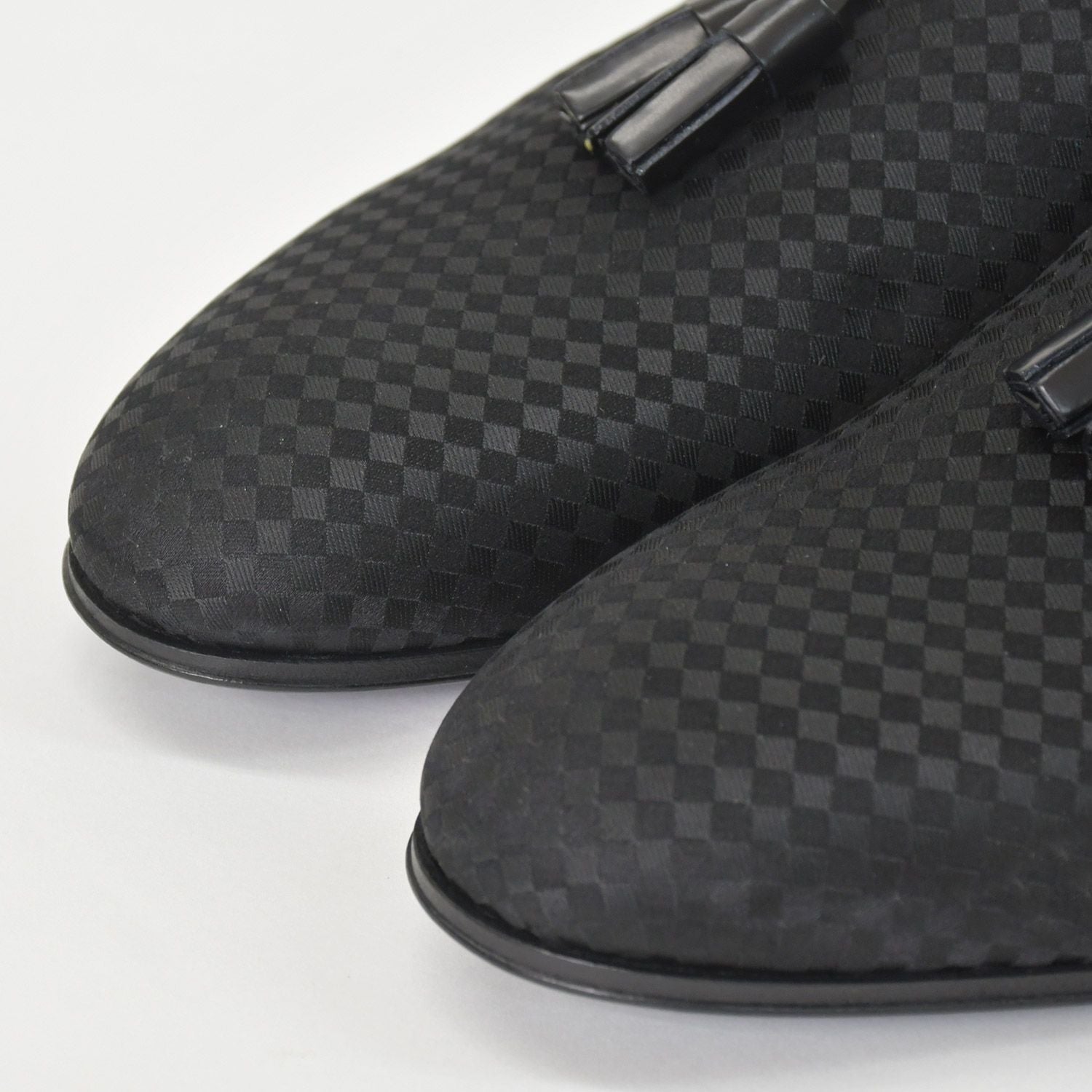 Louis Vuitton Moccasin Tassel Loafers Satin Business Shoes Black — view 5