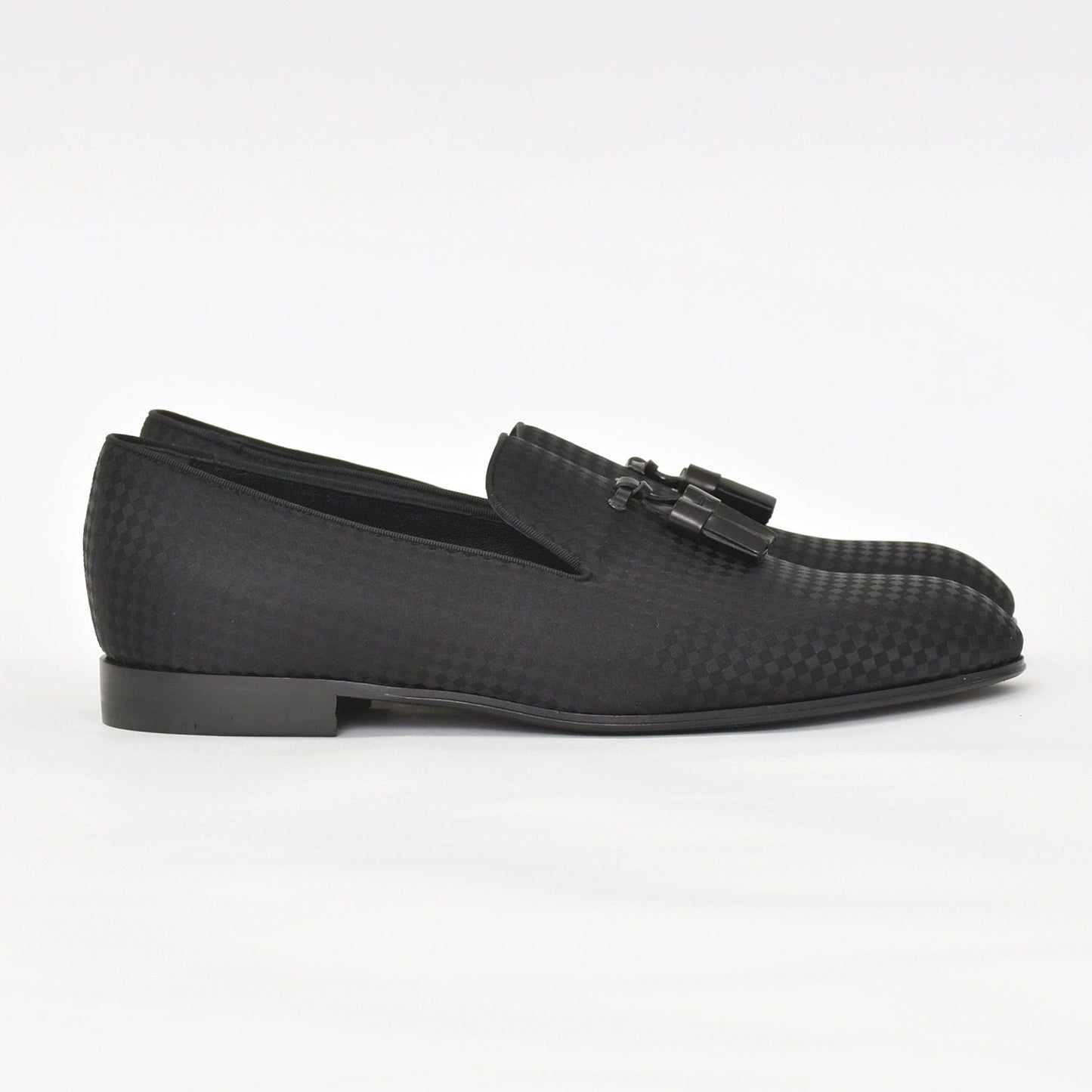 Louis Vuitton Moccasin Tassel Loafers Satin Business Shoes Black — view 4