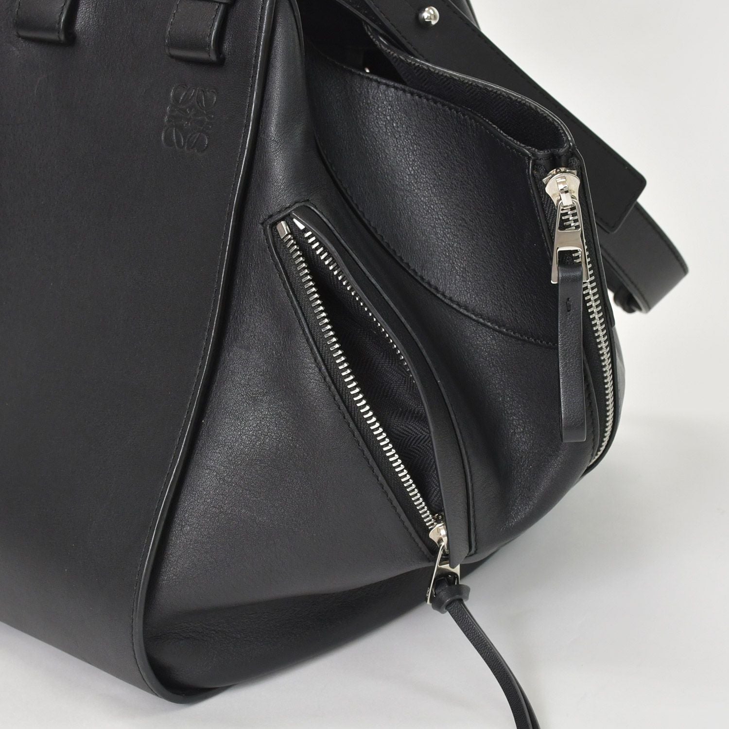 Loewe Hammock Black Shoulder Bag Silver — view 5