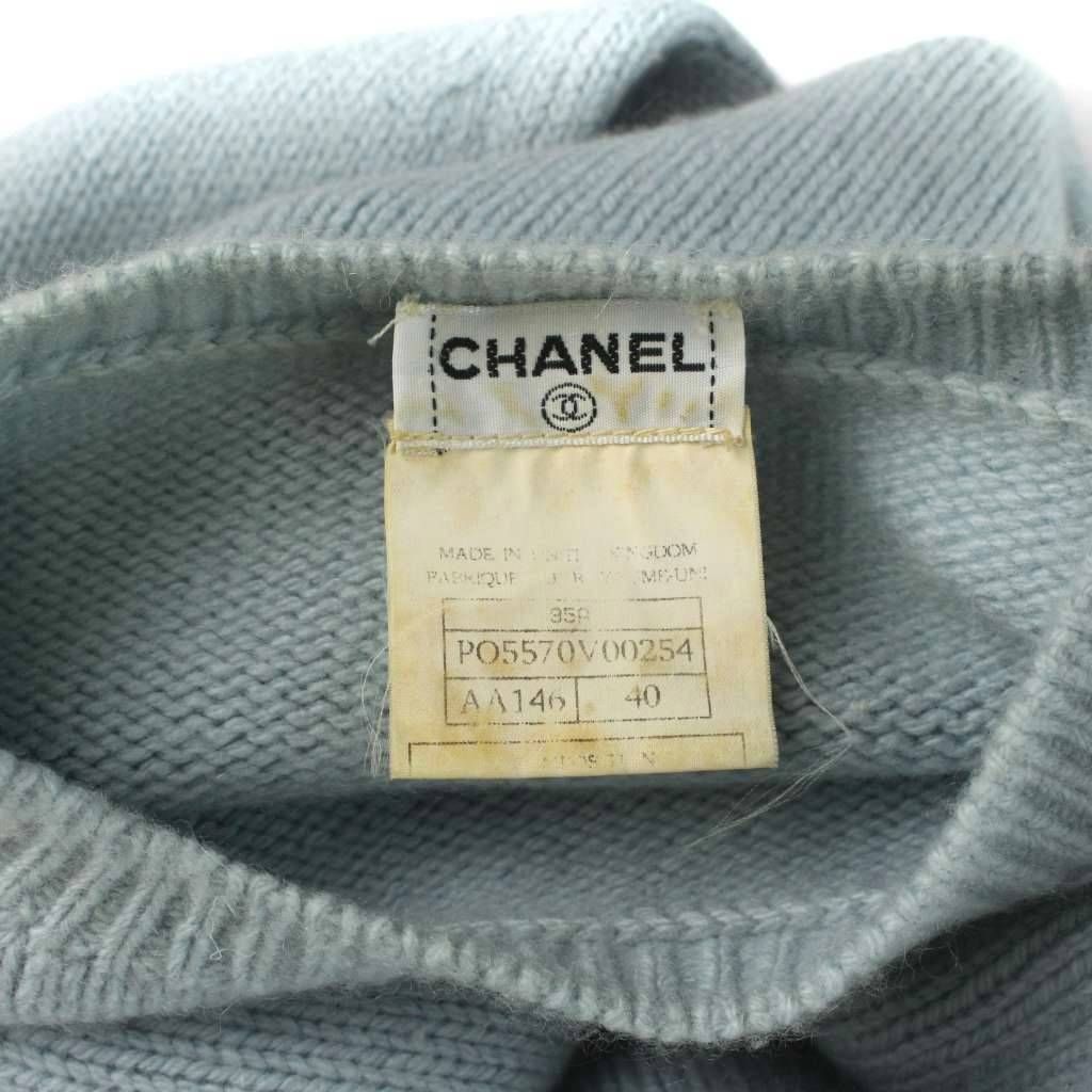 Chanel 95A Vintage Cashmere Knit Sweater Camellia CC Logo Long Sleeve 40 M Blue — view 6