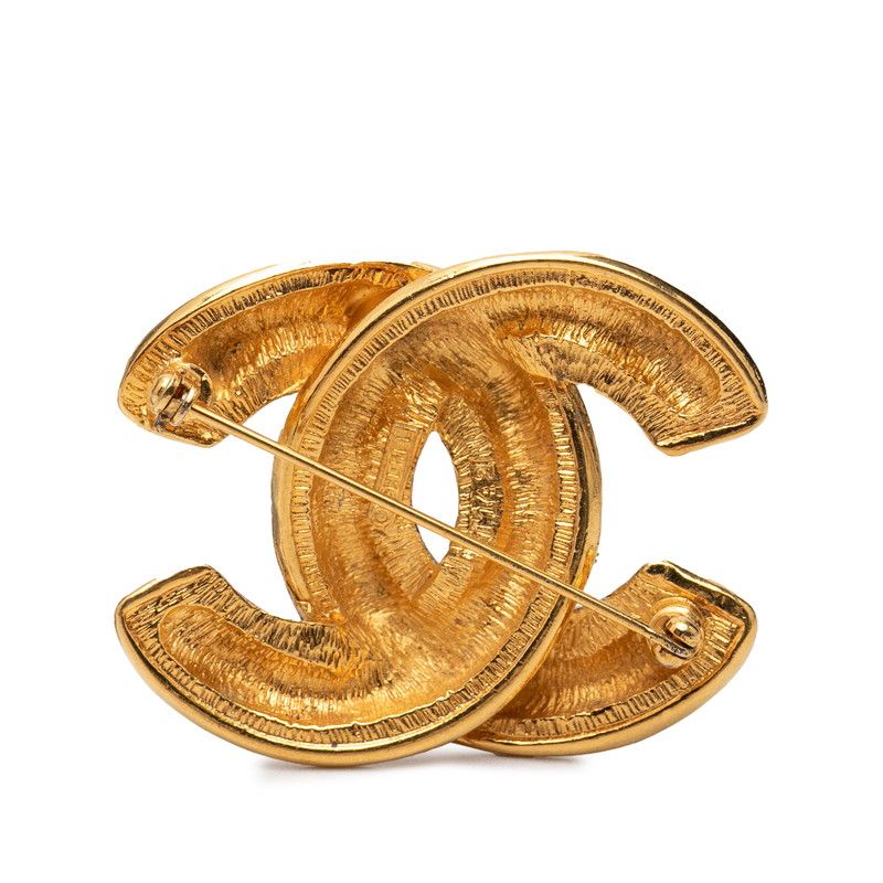Chanel CC Logo Vintage Brooch Gold Plated — view 2