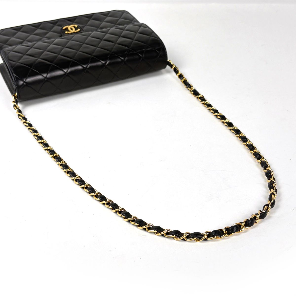 Chanel Quilted Single Flap Chain Shoulder Bag CC Logo Push Lock Leather Black — view 7