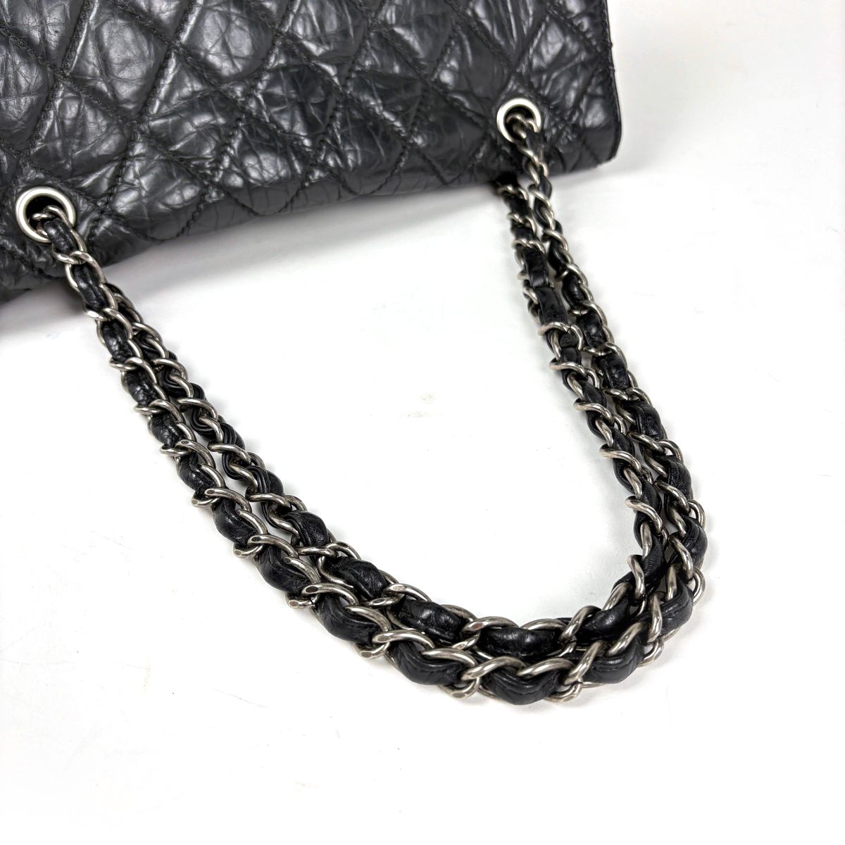 Chanel CC Logo Chain Shoulder Bag Leather Black — view 5