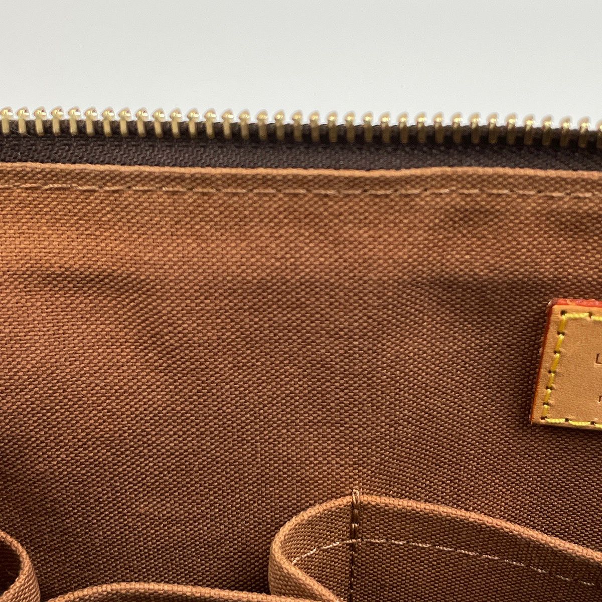 Louis Vuitton Popincourt Shoulder Bag Monogram Brown — view 8