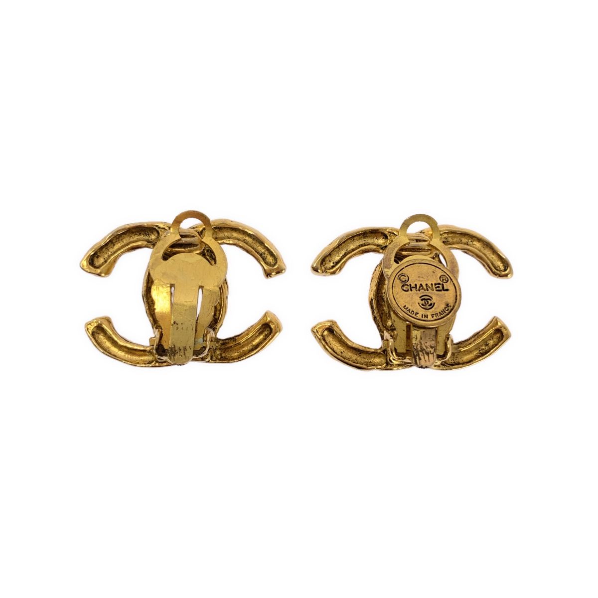 Chanel Vintage CC Logo Earrings Gold — view 4