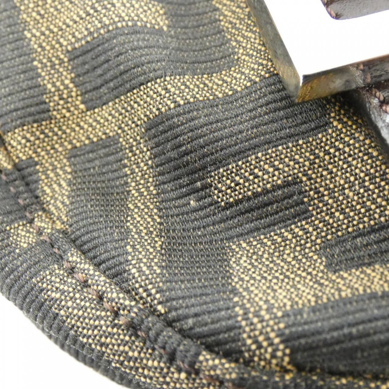 Fendi Vintage Bag Handbag Silver — view 6
