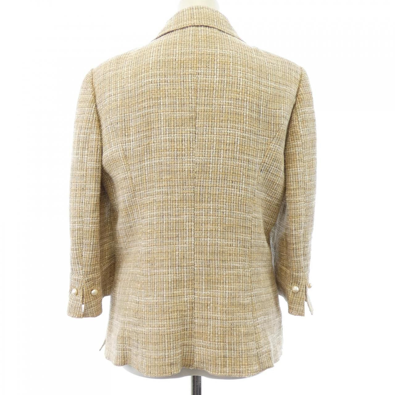 Chanel Vintage Jacket Beige — view 2