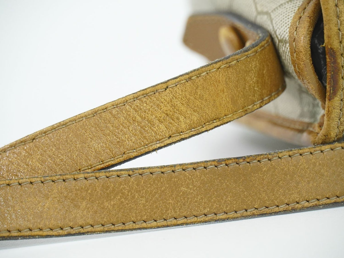 Dior Honeycomb Pattern Shoulder Bag Pochette Beige — view 5