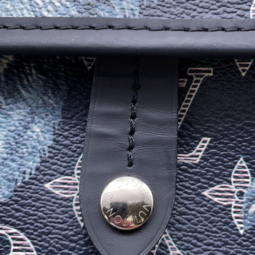 Louis Vuitton Shoulder Bag Monogram Savannah Chapman Brazza Messenger PM — view 7