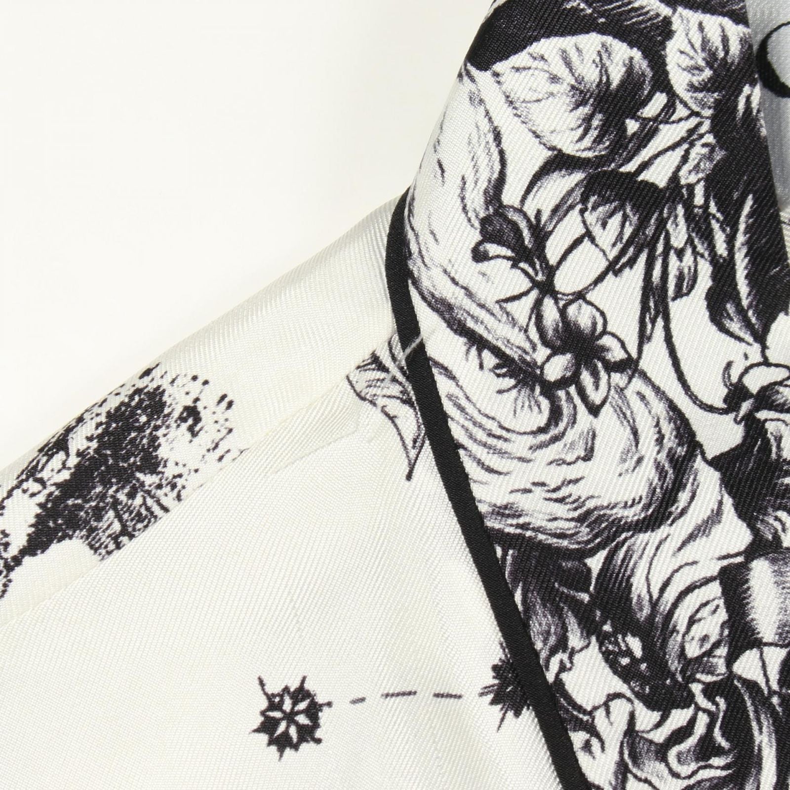 Dior Dress Chez Moi Zodiac Dressing Gown Silk Wrap — view 6