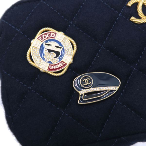 Chanel Quilted Chain Wallet Shoulder Bag — view 6