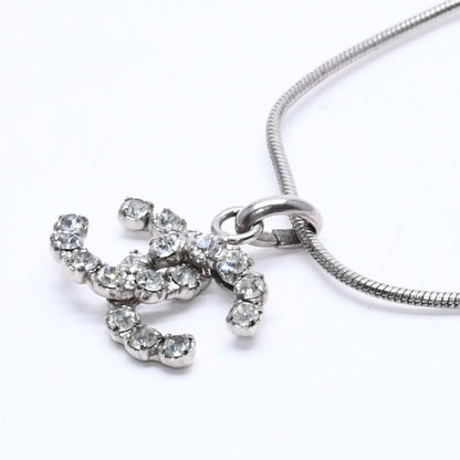 Chanel CC Logo Necklace Light Stone Silver — view 3