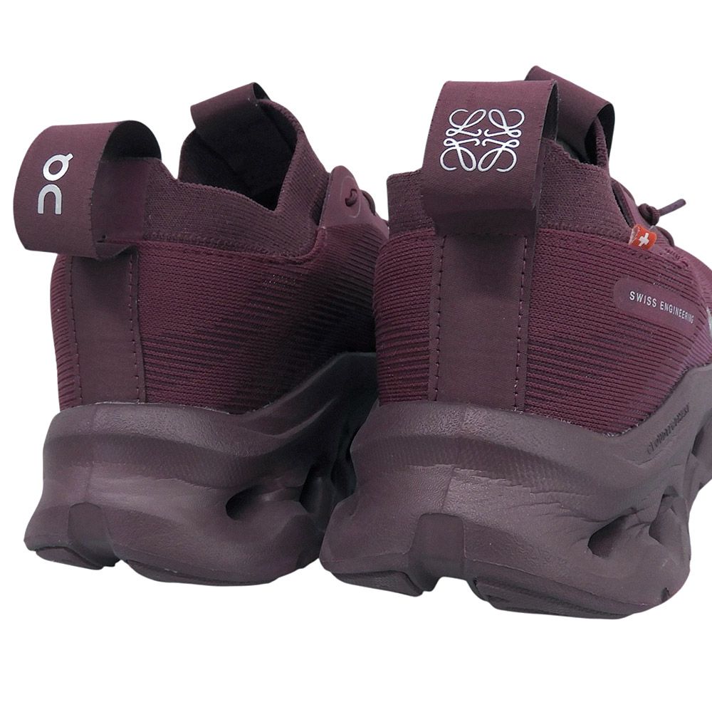 Loewe Cloudtilt Low-Cut Sneakers Recycled Polyester Cherry — view 4