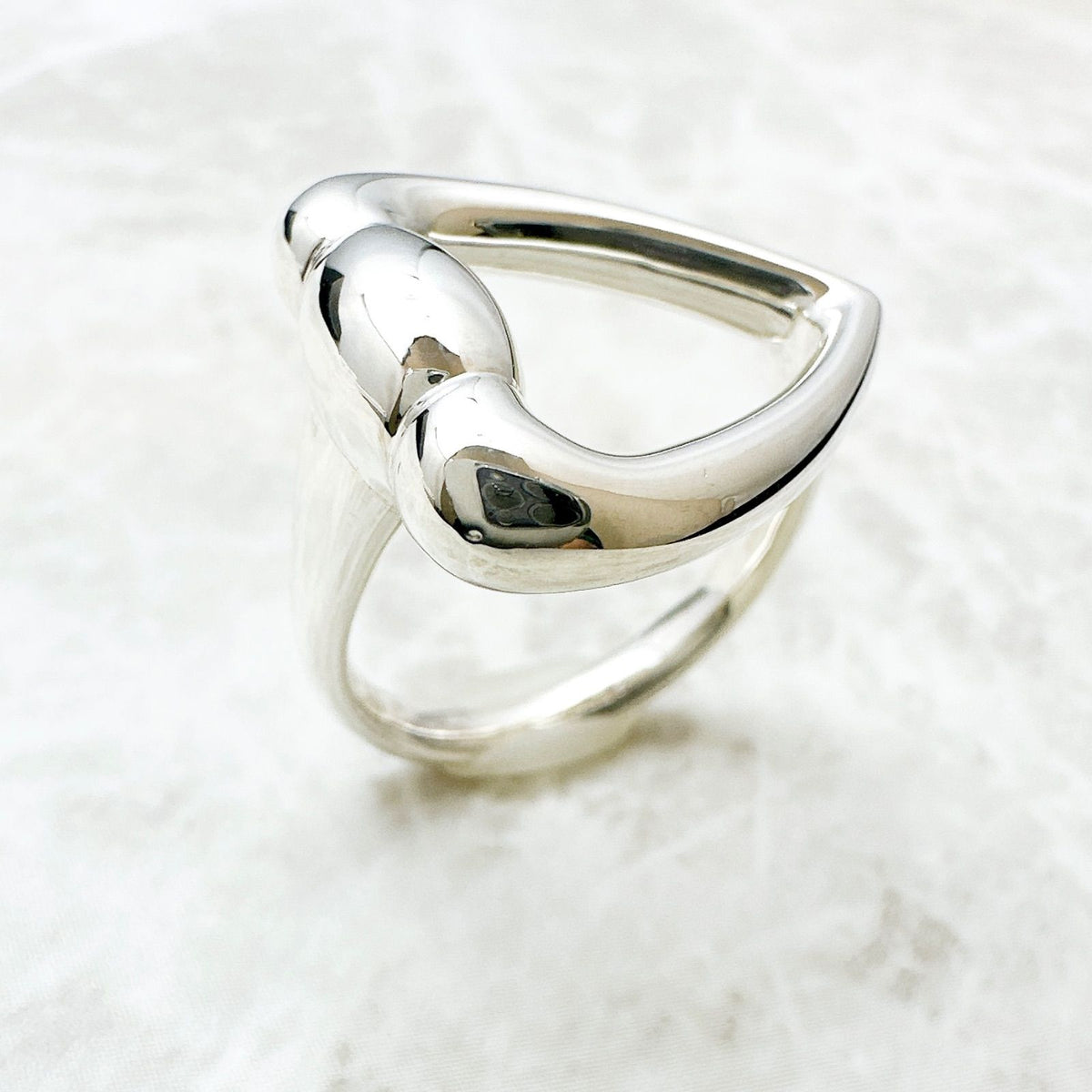 Gucci Horsebit Heart Silver Ring — view 4