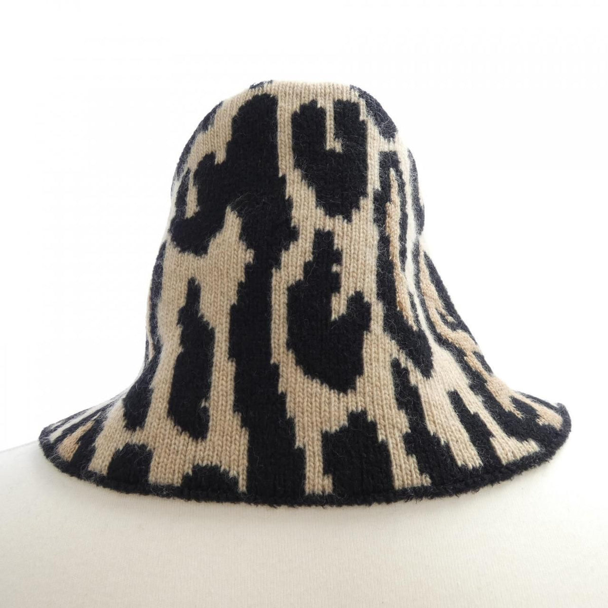 Louis Vuitton Scarf Black — view 2