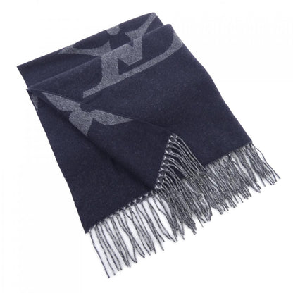 Louis Vuitton Monogram Giant Scarf