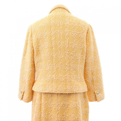 Chanel 96P Vintage Suit Orange — view 2