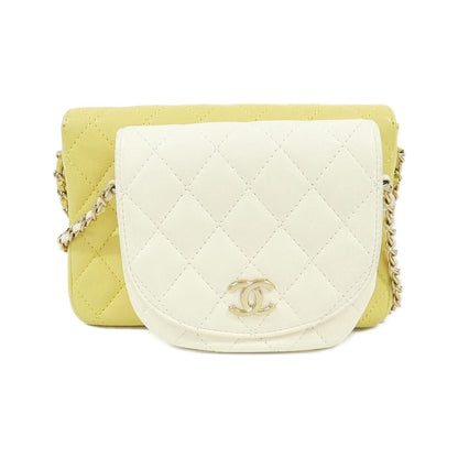 Chanel Shoulder Bag Yellow — view 2
