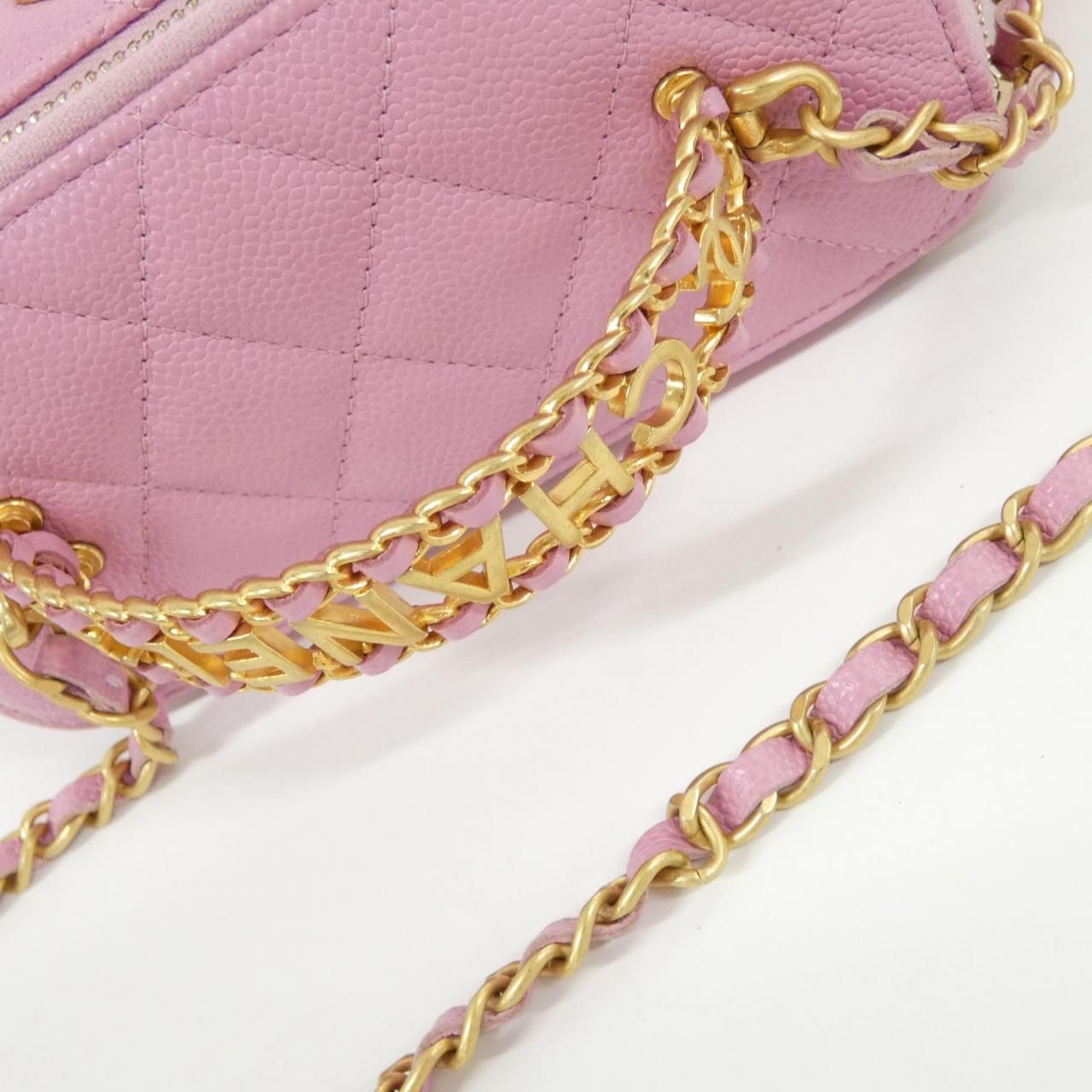 Chanel Shoulder Bag Pink — view 8