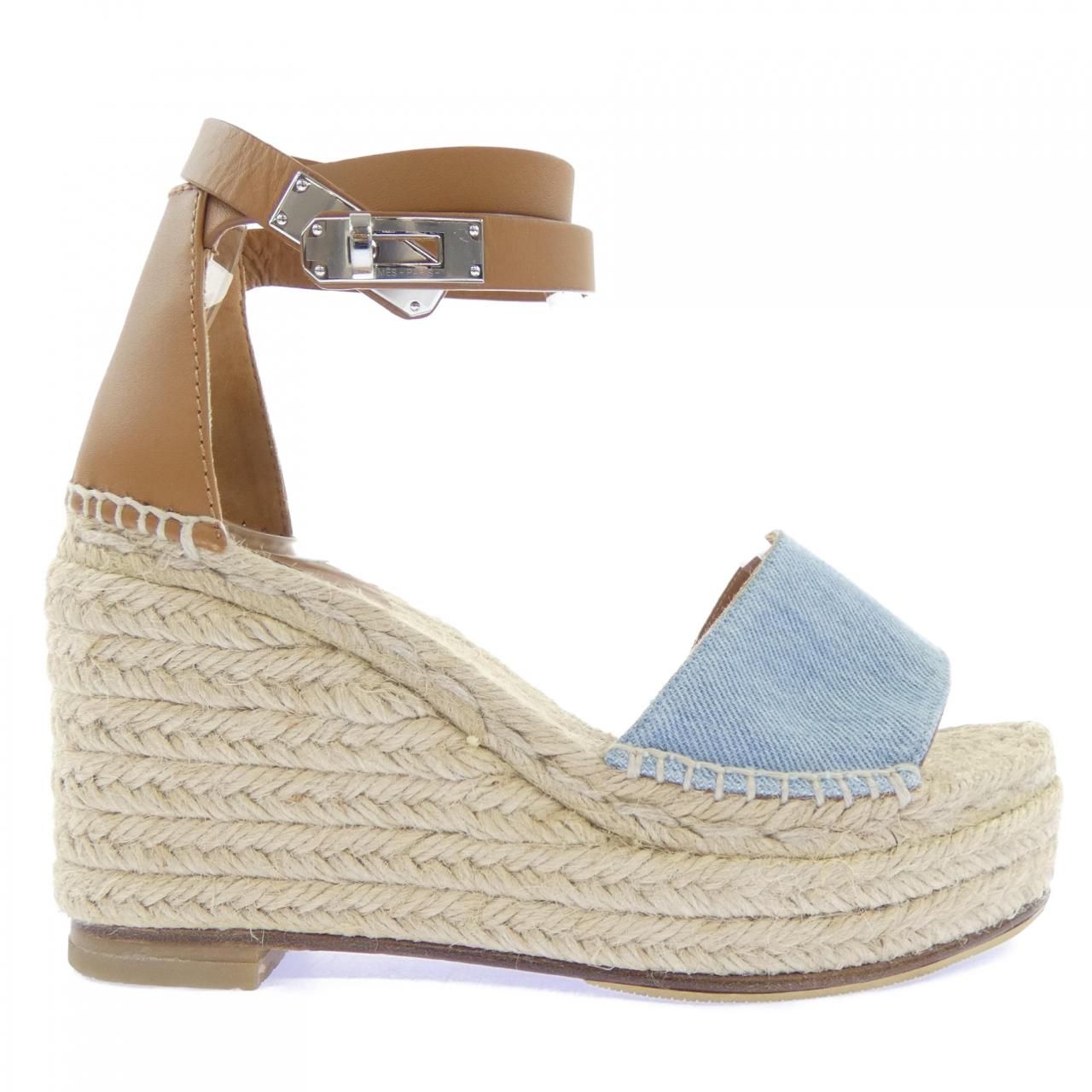 Hermes Tipoli Kelly Buckle Sandals