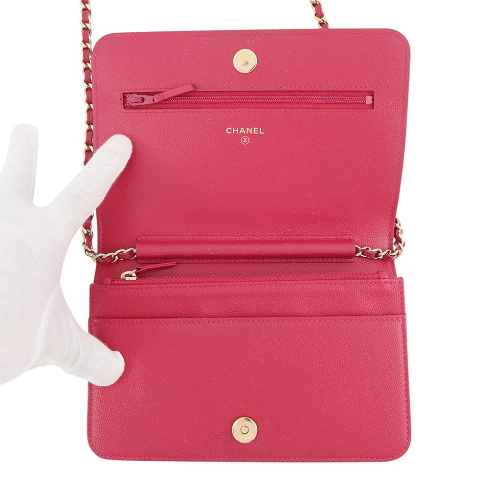 Chanel Chain Wallet Boy CC Logo Caviar Leather Shoulder Bag — view 5