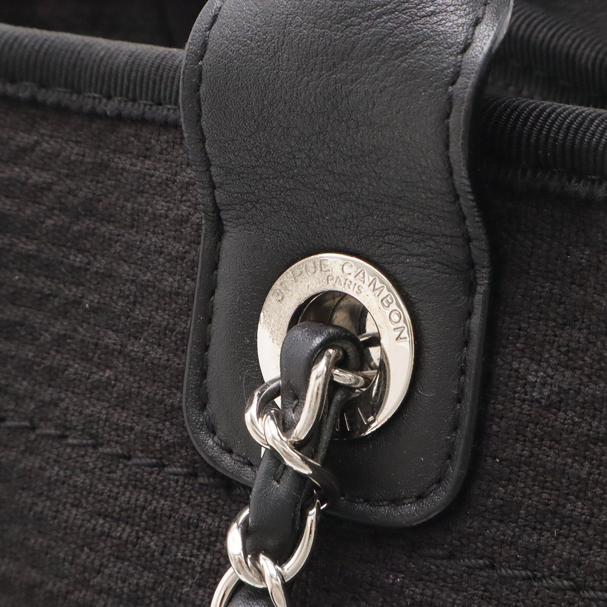 Chanel Deauville Line Small Shopping Tote 2-Way Chain Shoulder Bag Canvas Black — view 4