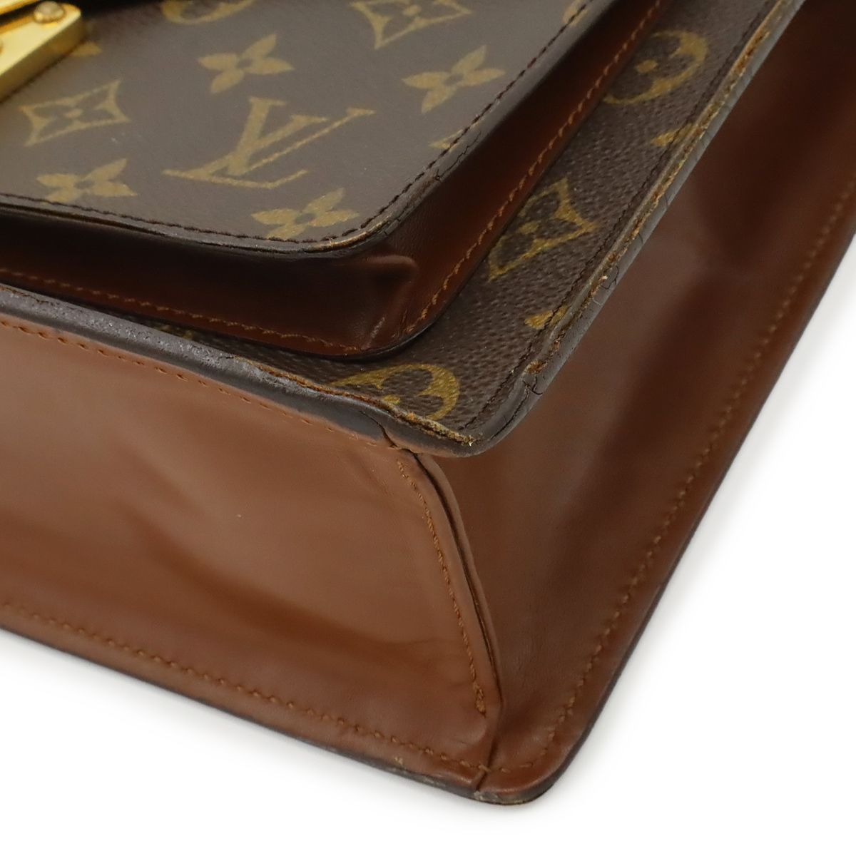 Louis Vuitton Monogram Monceau 28 Second Business 2-Way Shoulder Bag Crossbody — view 3
