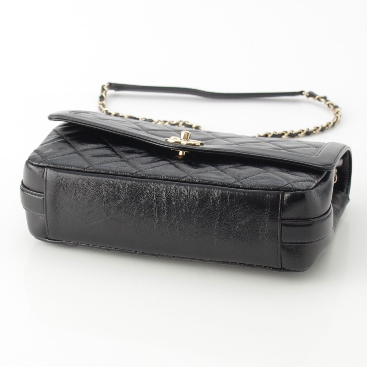 Chanel 25 Shiny Aged Calfskin Chain Shoulder Bag Black — view 5