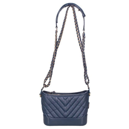 Chanel Gabrielle de Chanel Small Che Blanc Aged Calfskin Chain Hobo Shoulder Bag — view 2