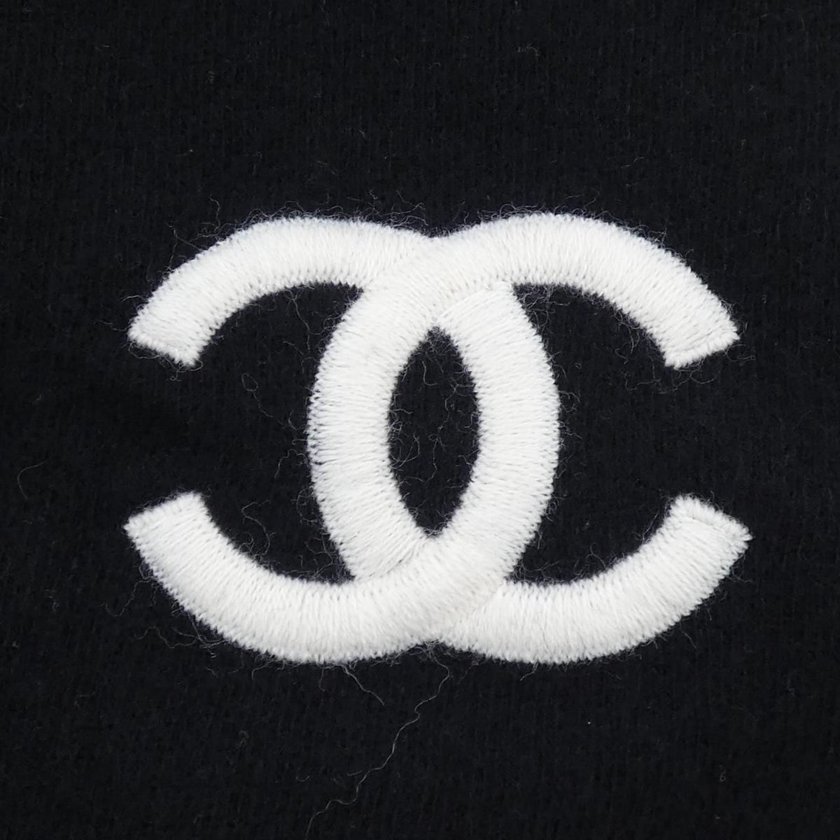 Chanel Stole Scarf Black — view 4