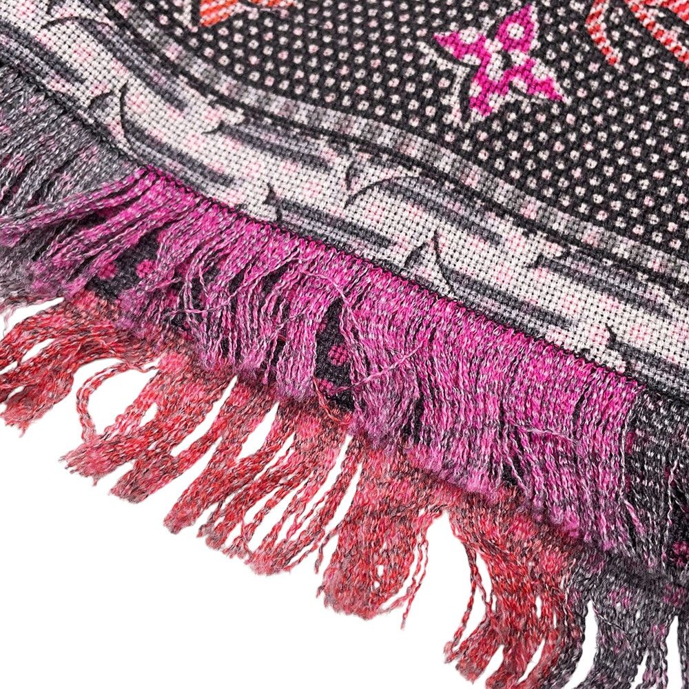 Louis Vuitton Shawl Pop Monogram Wool Scarf — view 5
